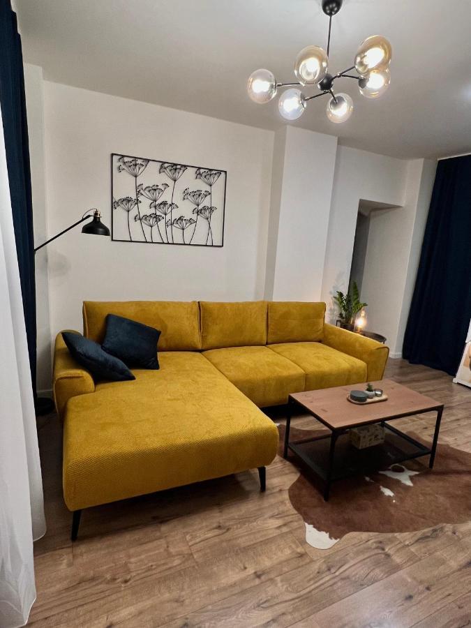 Apartment R&L Lazovna Apt 1 - Old Town And Parking 반스카비스트리카 외부 사진